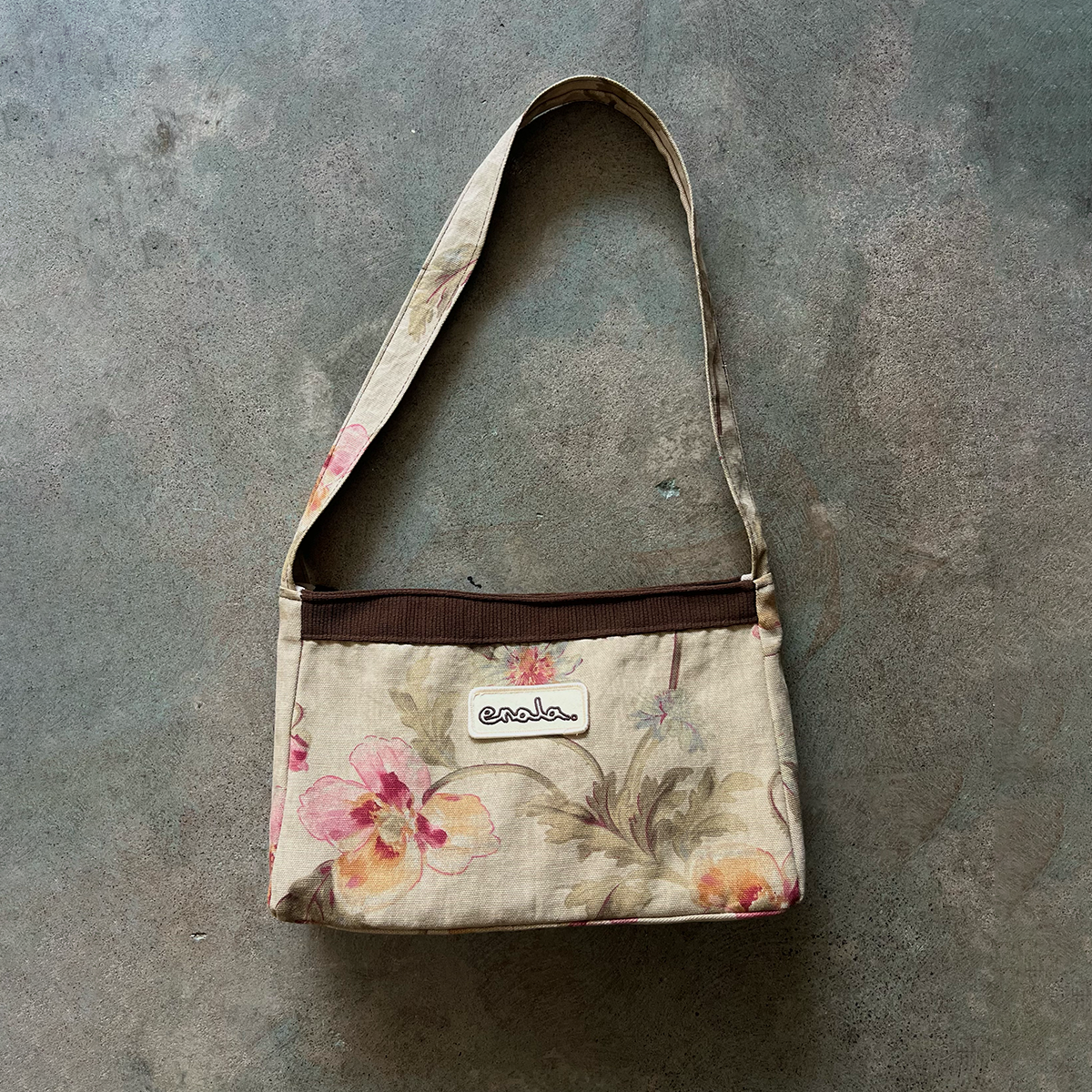 Lyla shoulder bag
