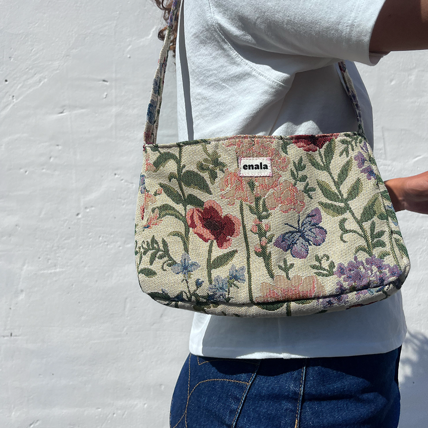 Poppy shoulder bag