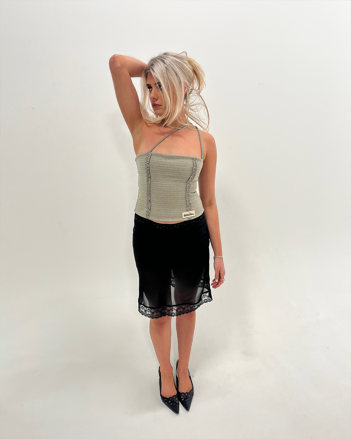 Snake top