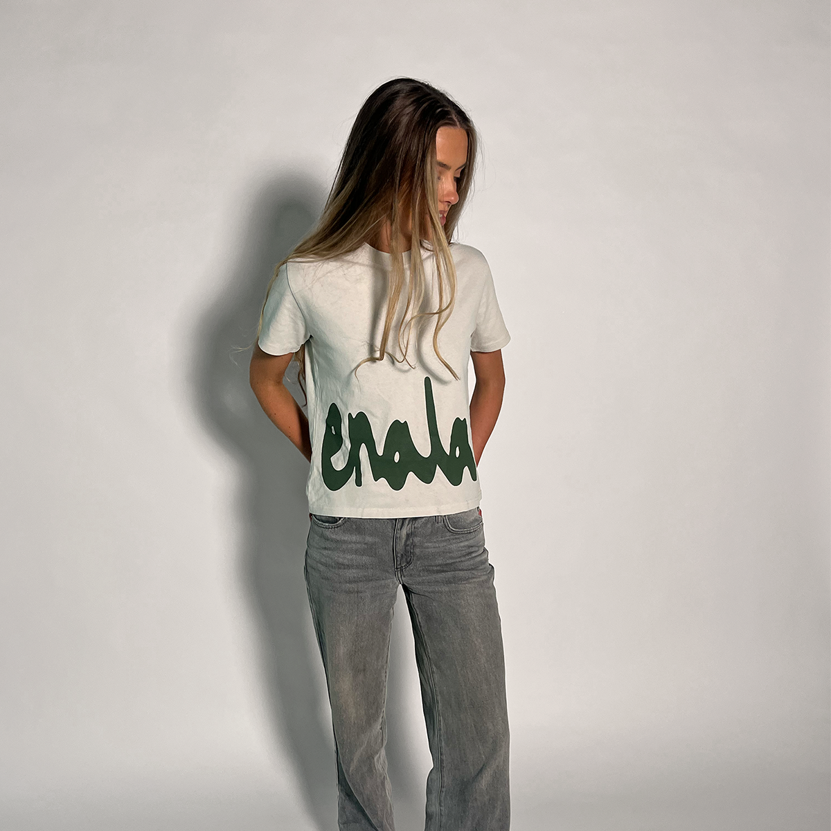 enala tee - bone